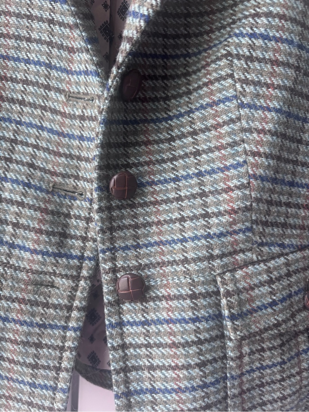 Outback Red Green and Gray Tweed Blazer - Picture 3 of 4